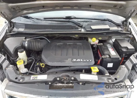 2013 Chrysler Town & Country Touring-L z USA, uszkodzony, nr VIN 2C4RC1CG0DR711268